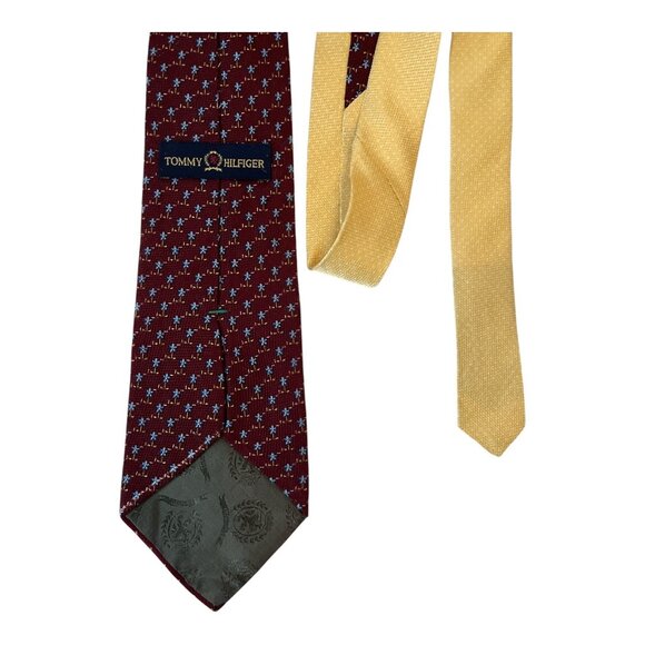 Tommy Hilfiger 100% Silk Tie – Burgundy with Blue Star Pattern – Made in USA – 5 - Picture 4 of 4